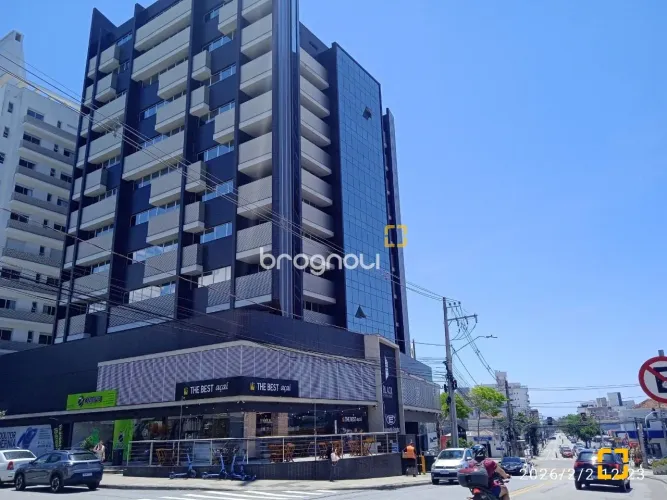 Vendo Sala Comercial no Edifício Black bairro Estreito em Florianópolis