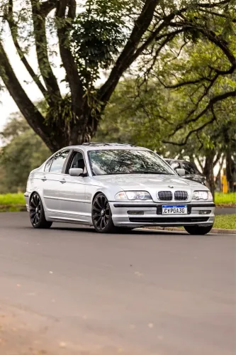 BMW 328I /IA (novo Modelo) 2000