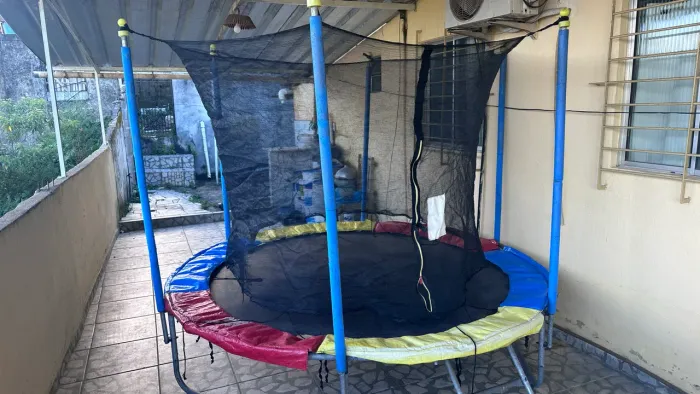 Cama elástica infantil - pula pula 100kg