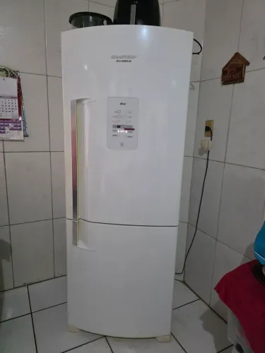Geladeira brastemp 422L
