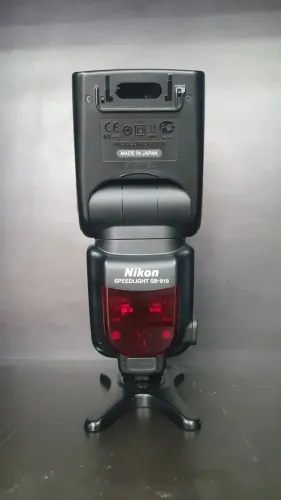 Flash Nikon SB-910