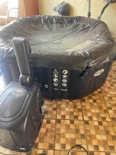 Piscina intex ofurô inflável 6 pessoas 