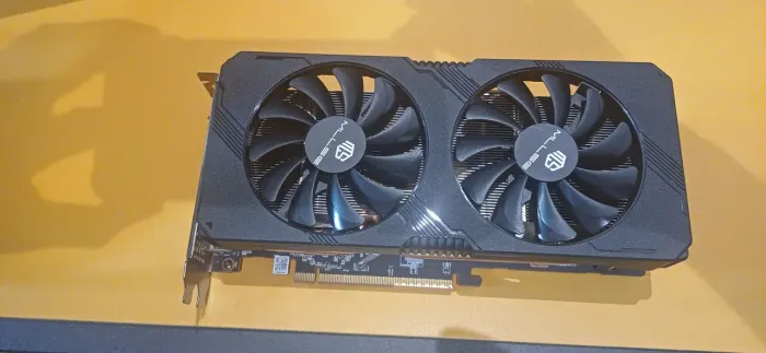 Placa de Vídeo RX 5700 XT 8GB - Performance de RTX 3060 / RX 7600 Gastando Muito Menos
