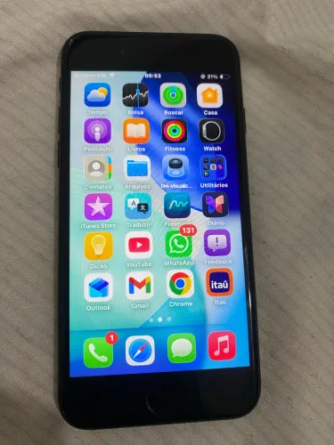 iPhone SE segunda geração ótimo 