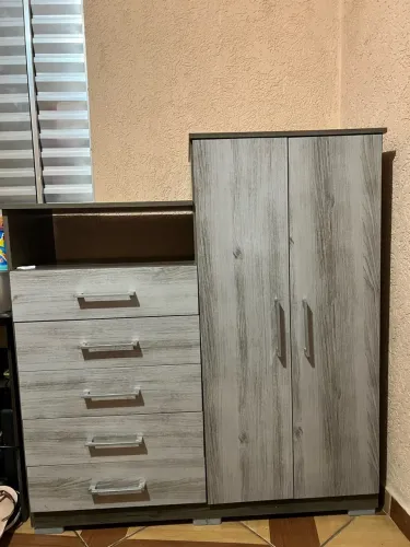 Cômoda com Guarda-Roupa 5 Gavetas e 2 Portas