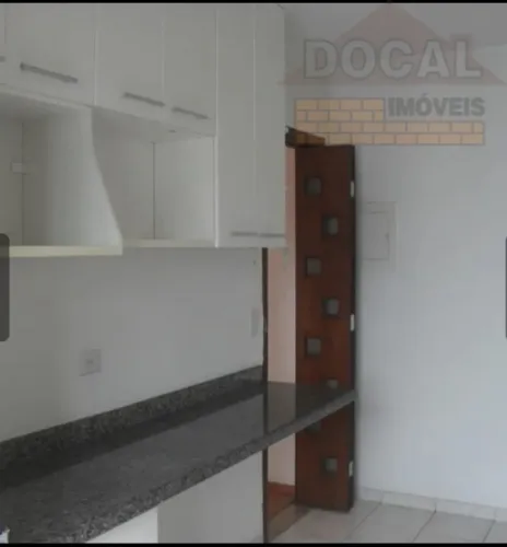 Apartamento de 3 quartos no Parque Taboão, Taboão da Serra-SP, com 80m² e vaga de garagem.