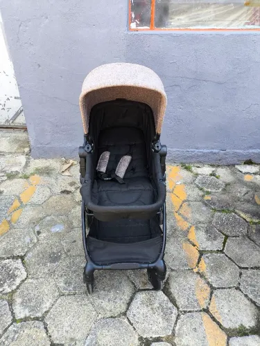 Carrinho bebê Converte Burigotto