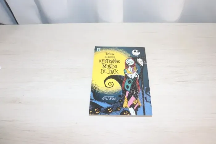 O Estranho Mundo de Jack - Tim Burton | Jun Asuka | Editora Abril (Disney)