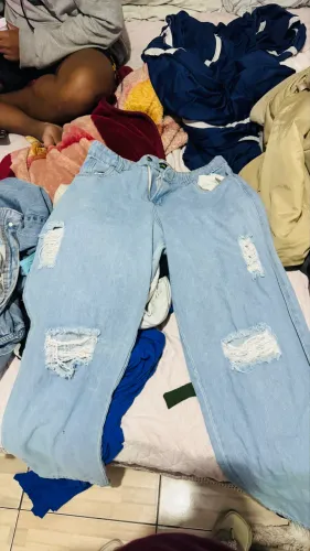 ? Calça Jeans Wide Leg ?