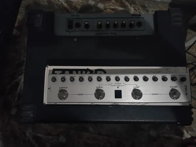 Pedaleira Tamk-B
