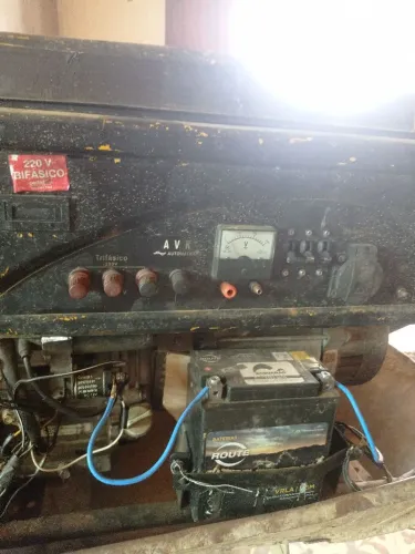 GERADOR 15 KV - BIFÁSICO E TRIFÁSICO R$ 2.800,00