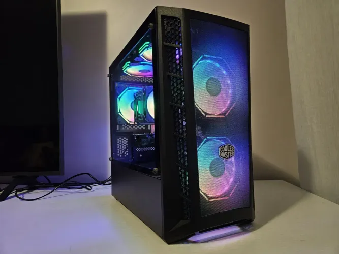 Pc gamer da crise Ryzen 3600 RTX 3050 memória 16gb SSD