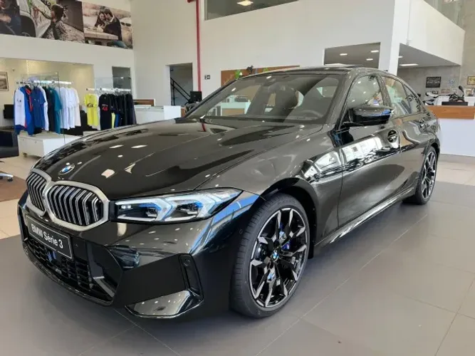 BMW 320I A 2.0 TB M Sport Activeflex 16V 4P 2026