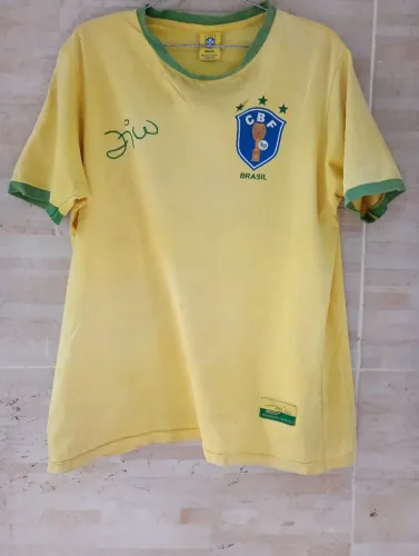 Camisa retrô seleção brasileira oficial licenciada -N°10 Zico-Tamanho GG