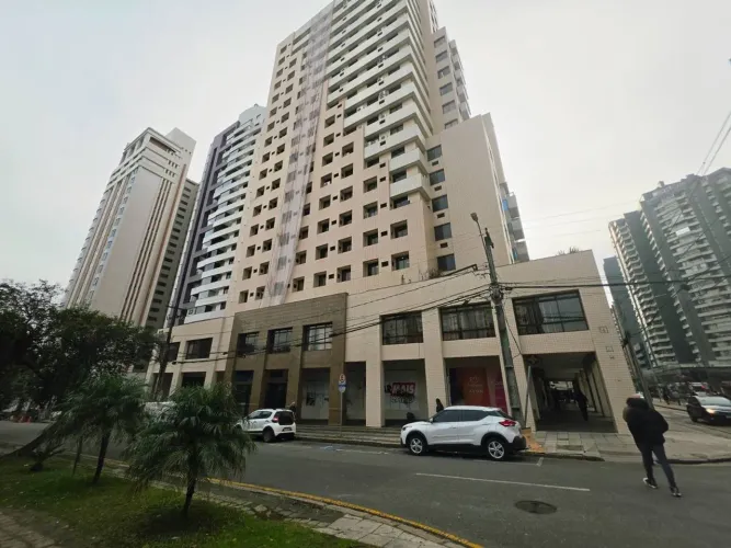 Salas Comerciais, 47M², à Venda por R$ 335.000,00 - Batel, Curitiba (Pr)