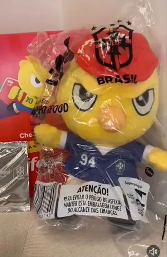 Pelúcia Canarinho Ifood Seleção Brasileira 1994