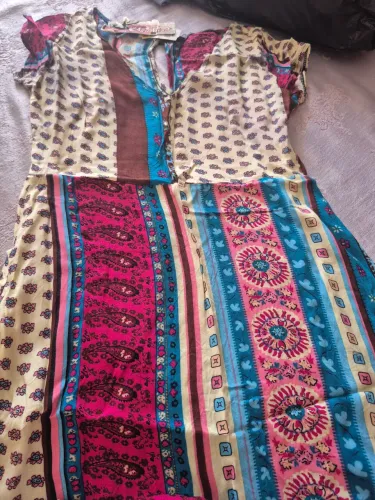 Vestido viscose. Tam.P. 30,00. Novo