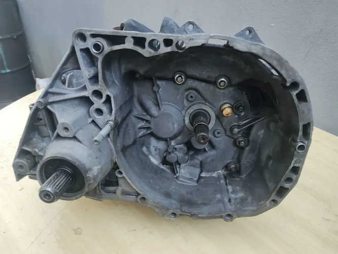 CAMBIO MANUAL SANDERO, LOGAN 1.6 