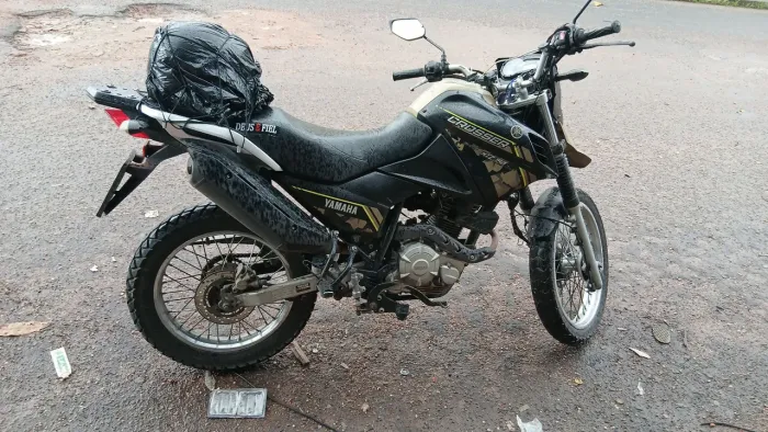 Vende-se. Quem tiver interesse entre em contato comigo.