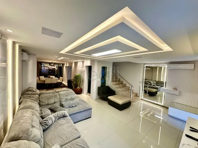 Casa à venda na Sapiranga | 220m² | 04 Quartos | 03 Vagas