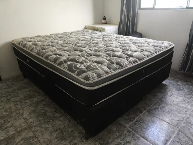 Cama Queen size ortopédica 