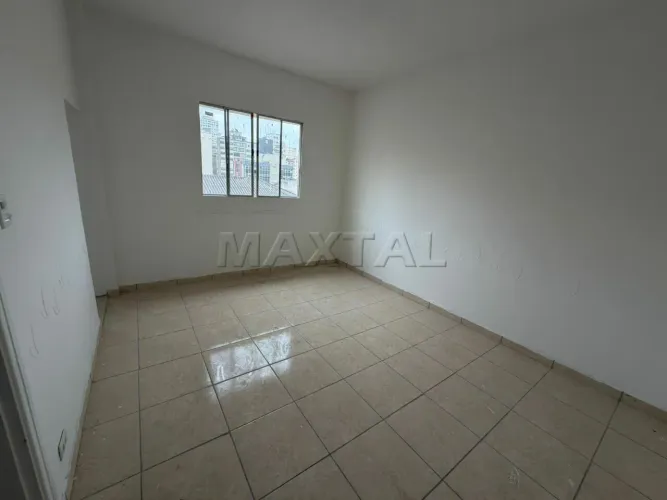 Sala com 32m², região Centrol de comercio de eletrônicos , próxima ao Metrô