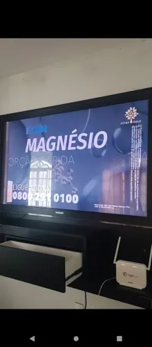 Vendo TV gigante de plasma de 63 polegadas.  Atenção favor ler o anúncio todo.