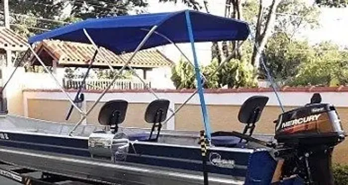 barco de alumínio 4,2 metros , com carreta , toldo, acessórios e motor 9.9 mercury ano 202