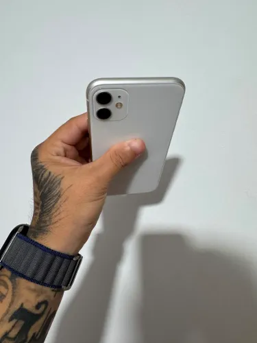 IPHONE 11 ZERO