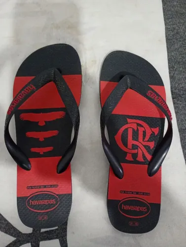 Vendo chinelo do flamengo havaianas novinho