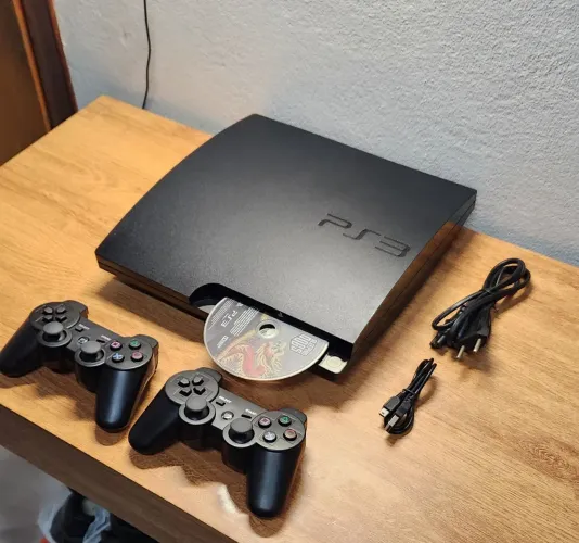 Ps3 Slim D3SBL0QU3AD0 + 2 CONTROLES + 10 JOGOS
