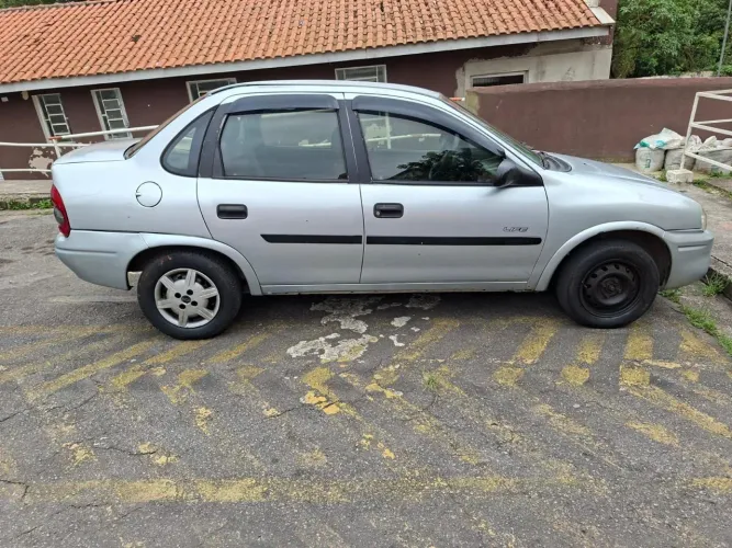Chevrolet Corsa SED Class.life 1.0/1.0 Flexpower (álcool) 2009