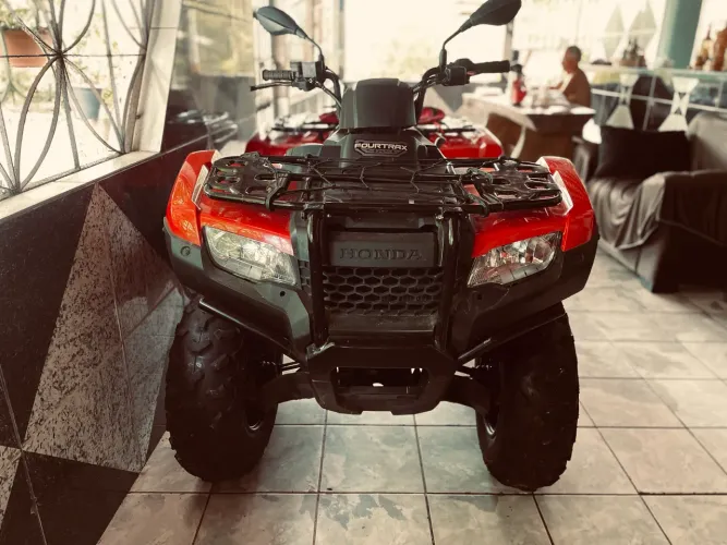 Quadriciclo Honda 2025