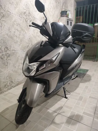 Honda elite 125 praticamente zero