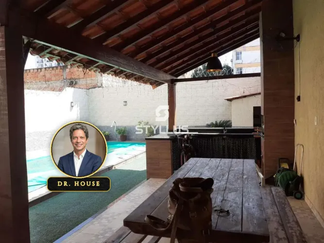 Casa de Alto Padrão com 4 Quartos (1 Suíte), Piscina e Espaço Gourmet no Cachambi! M68L