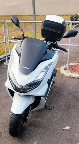 HONDA PCX 2024 - IMPECAVEL - UNICO DONO - SOMENTE VENDA