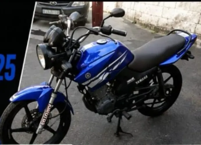 Vendo Yamaha factor 125 ED único dono