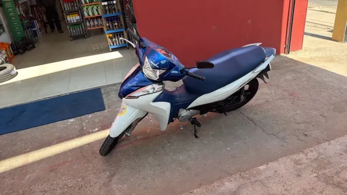 Vendo moto biz 125
