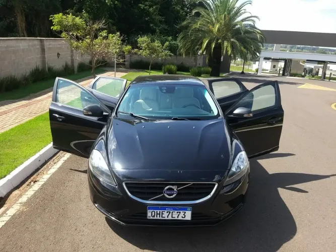 Volvo V40 T-4 2.0 Aut./mec. 2015