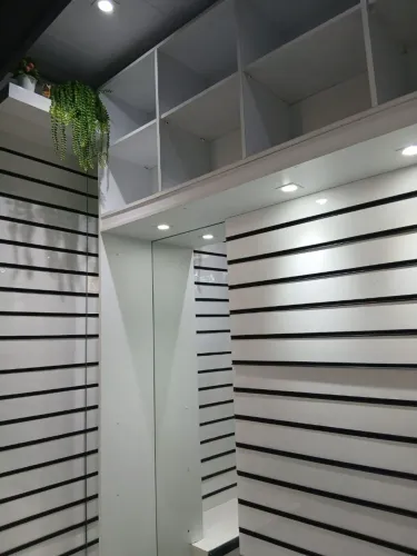 Vendo box no centro Fashion R$ 8.000,00 já com a transferência 