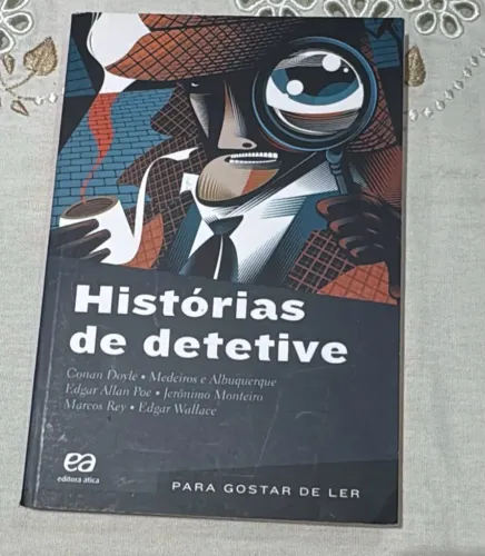 Livro Histórias De Detetive