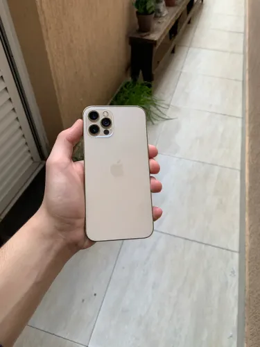 Iphone 12 Pro 128 gb dourado bem conservado