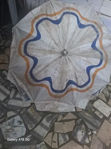 Guarda sol lavou esta novo