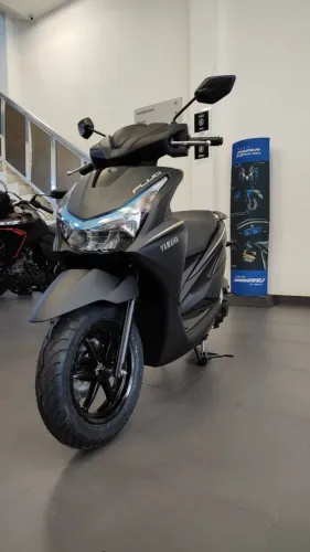 Fluo Hybrid 2026 - Gabriel Barros Yamaha