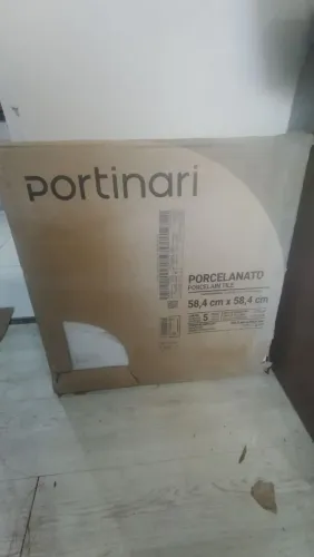 Porcelanato Portinari 58,4x58,4 cm - Sobra de Obra (3,74 m² Total)
