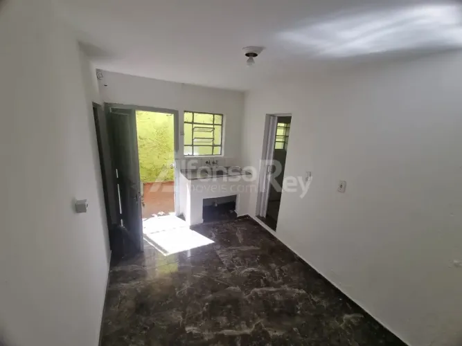 Casa de 01 dormitório