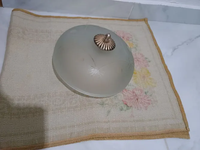Cúpula colonial para teto.