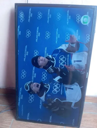 Tv Samsung / 40 polegadas / HDMI