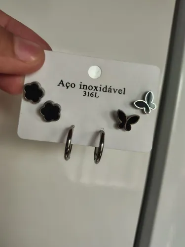 Brincos de aço inoxidável