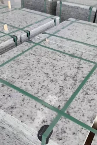 Piso em granito